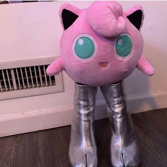 Meet your Posher, Sarah - Picture 1 of 1